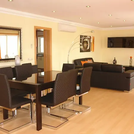 Vila Cadi By Garvetur Villa *